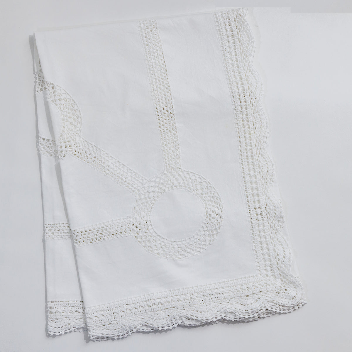 クロシェ編みのテーブルクロス | FIGARO Marché